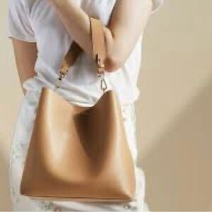 Classic Tan Shoulder Bag - Women Bags Shoulder Bag